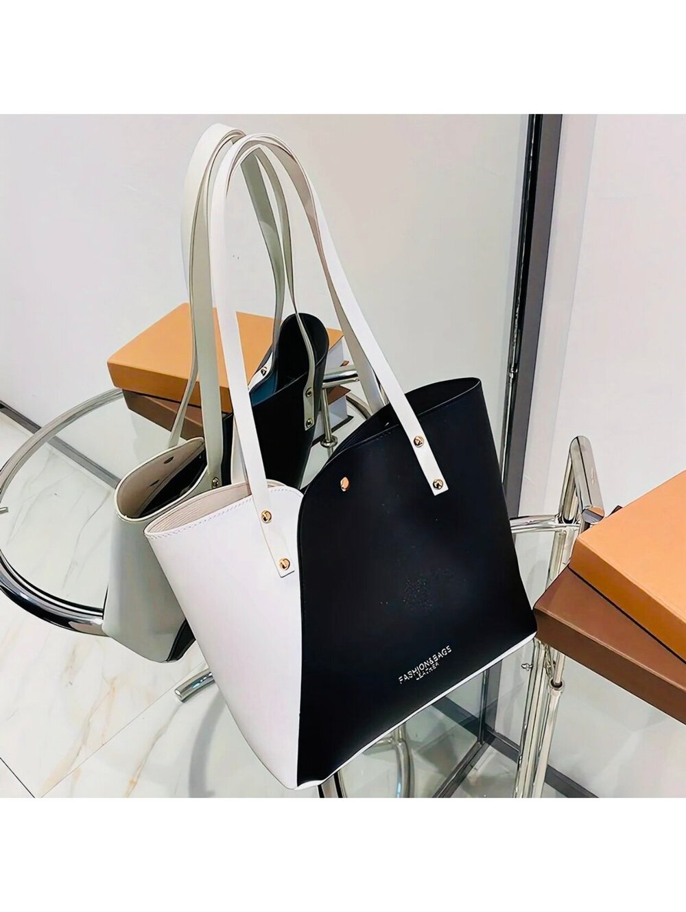 New - Retro Style - Faux Leather Fashion Shoulder Bag - Black /White